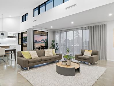 53 Paramatta  Road, Doubleview WA 6018