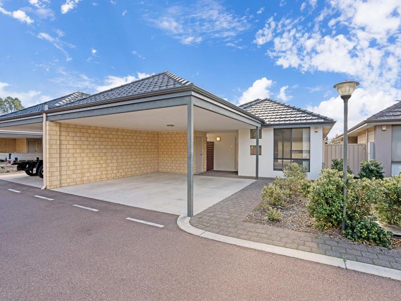 11/9 Barfield Road, Hammond Park
