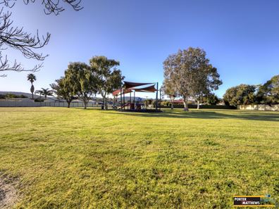 13 Jacaranda Place, Maddington WA 6109