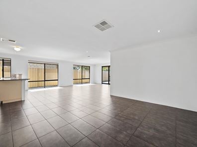 37 Hesketh Avenue, Seville Grove WA 6112