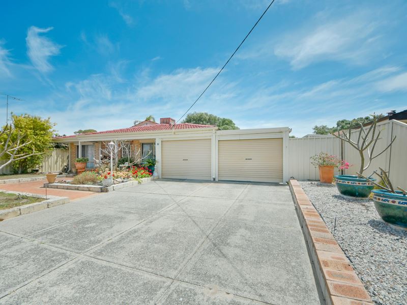 14 Cadbury Street, Warnbro WA 6169