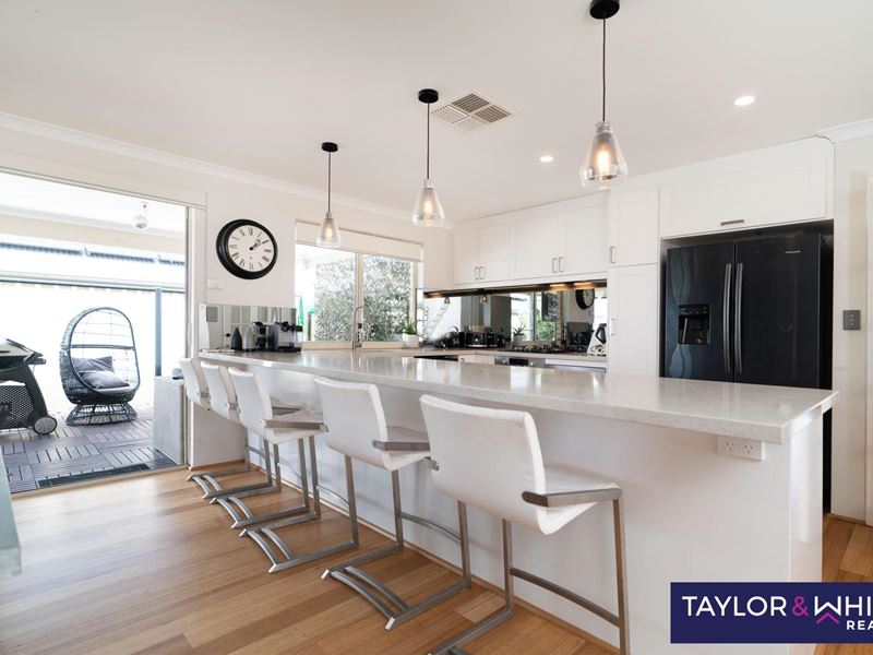 155 Ocean Keys Boulevard, Clarkson