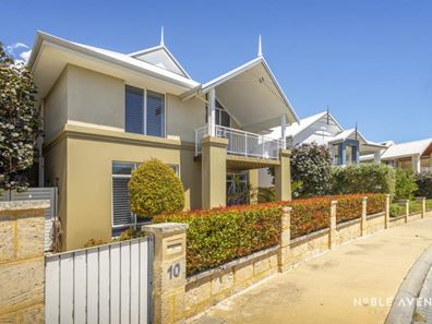 10 Azzuro Crescent, Hillarys WA 6025