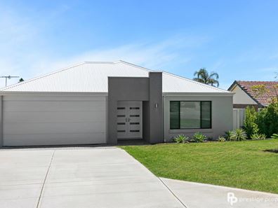 16A Taunton Way, Karrinyup WA 6018