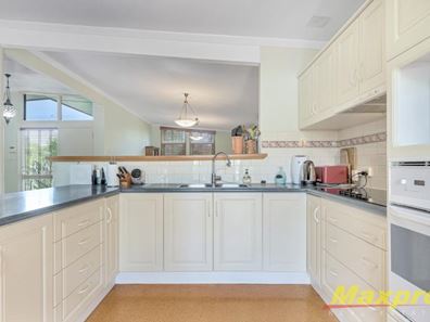 33 Purley Crescent, Lynwood WA 6147