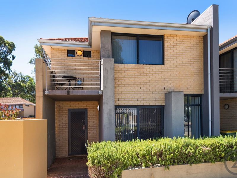 22/1 Mariners Cove, Dudley Park