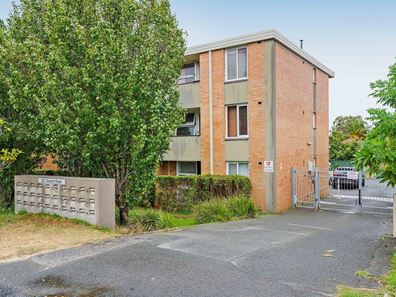 5/221 Clontarf Road, Hamilton Hill WA 6163