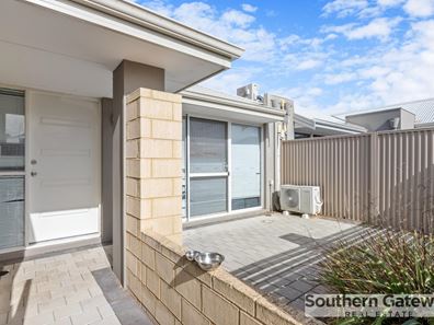 7 McDermott Road, Kwinana Town Centre WA 6167