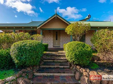 66 Martin  Street, Mount Barker WA 6324