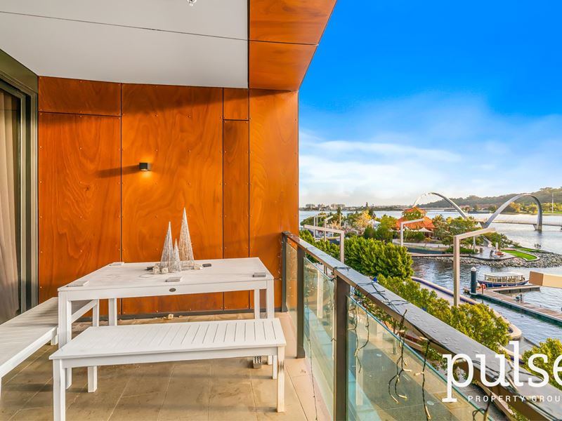 317/11 Barrack Square, Perth