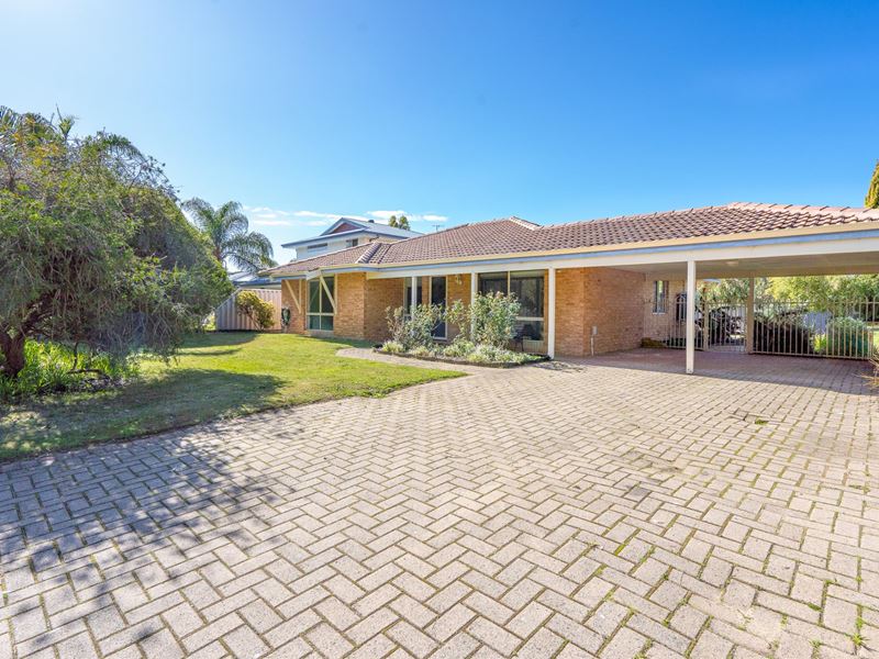 6 Birdsong Grove, Greenfields