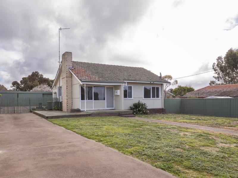 10 Floyed Street, Narrogin