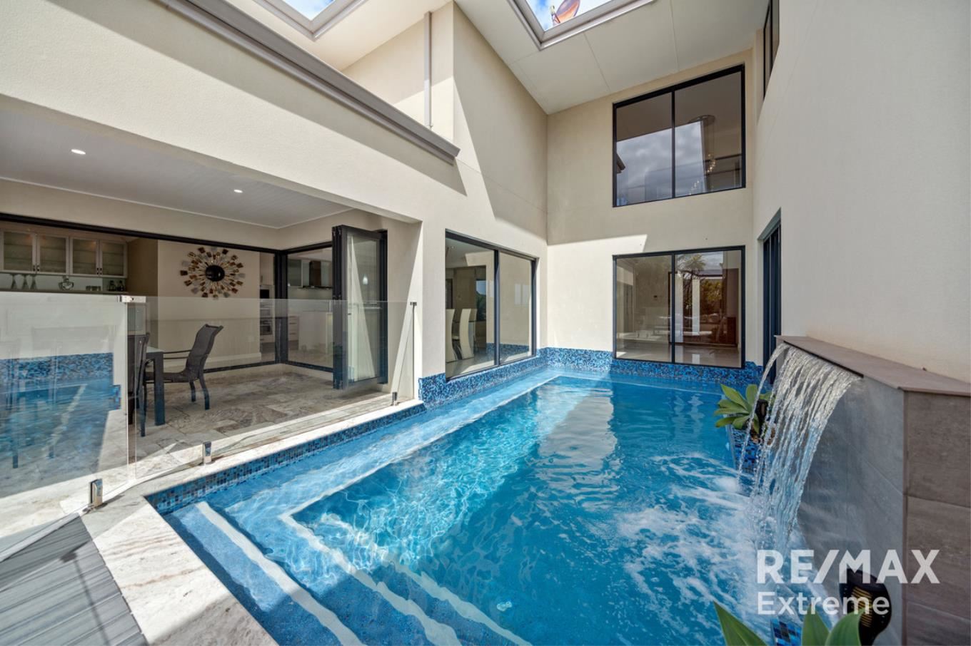 2 Salford Promenade, Mindarie WA 6030