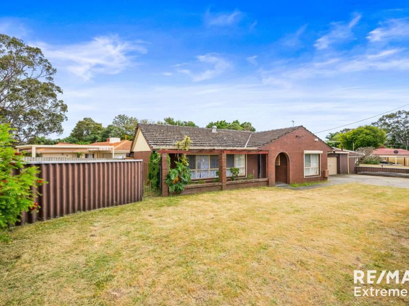 17 Banksia Road, Camillo