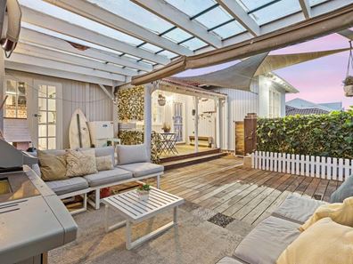 213 Huntriss Road, Doubleview WA 6018
