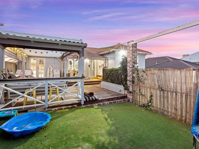 213 Huntriss Road, Doubleview WA 6018
