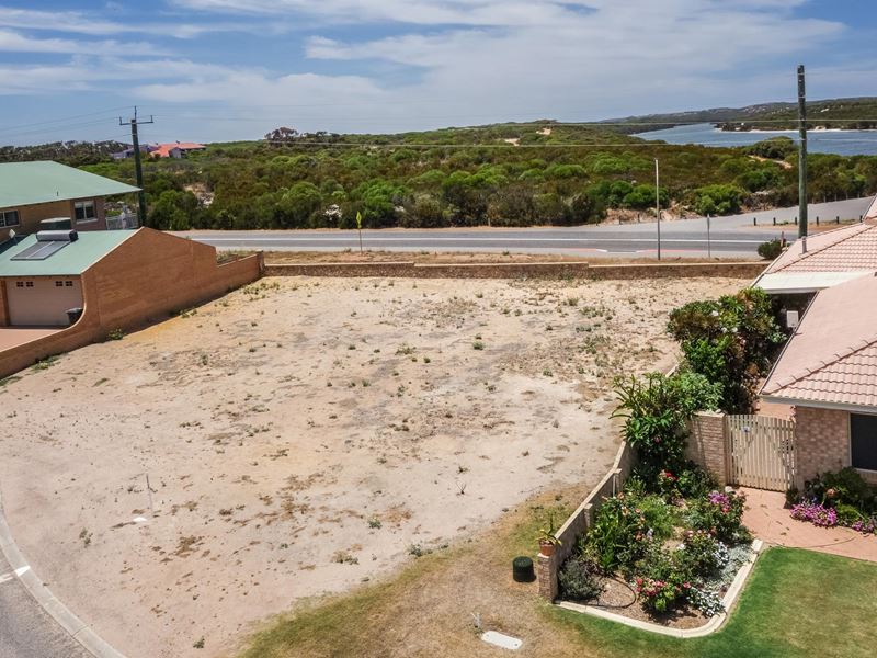 9 Somerset Place, Cape Burney