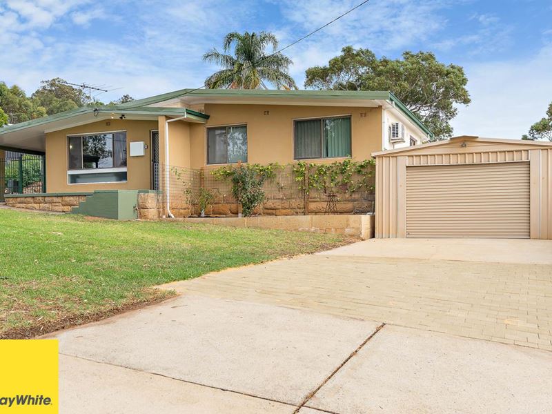 16 Travers Gardens, Kelmscott