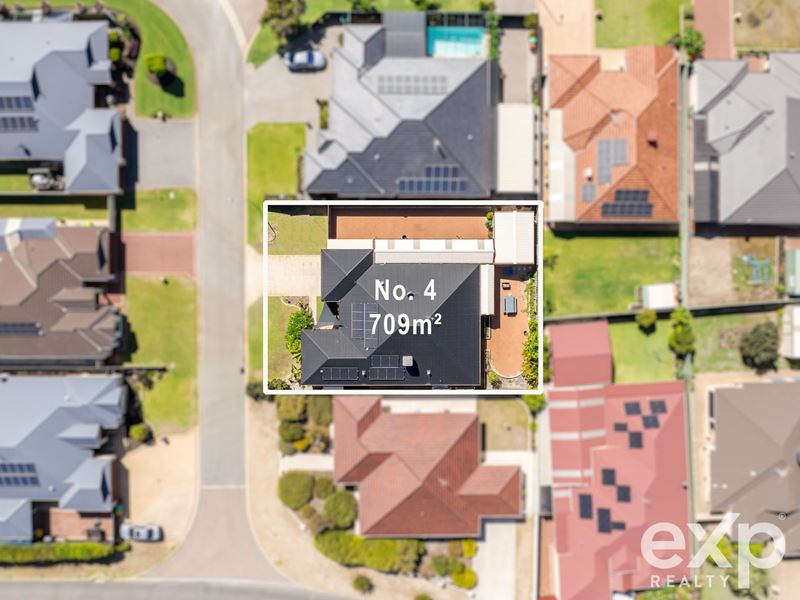 4 Whyalla Circle, Port Kennedy