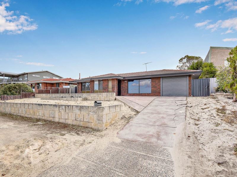 43 WADDINGTON CRESCENT, Koondoola