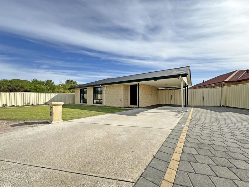 6 Barker Street, Castletown