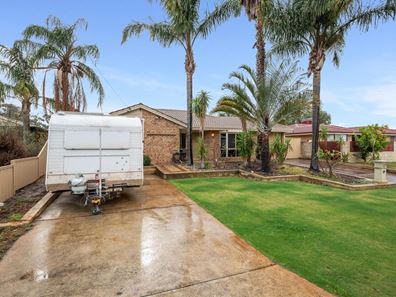 16 Swingler Way, Gosnells WA 6110