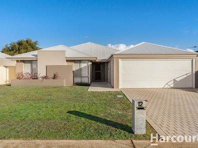 12 Cawana Parkway, Lakelands WA 6180