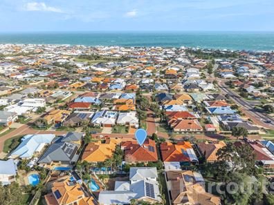 11 The Ridge, Halls Head WA 6210