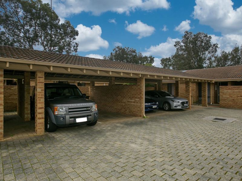 4/13 Bray Place, Beechboro WA 6063