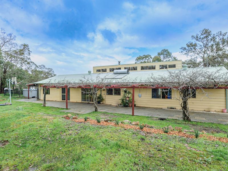 92 Crestmoor Pass, Bullsbrook WA 6084