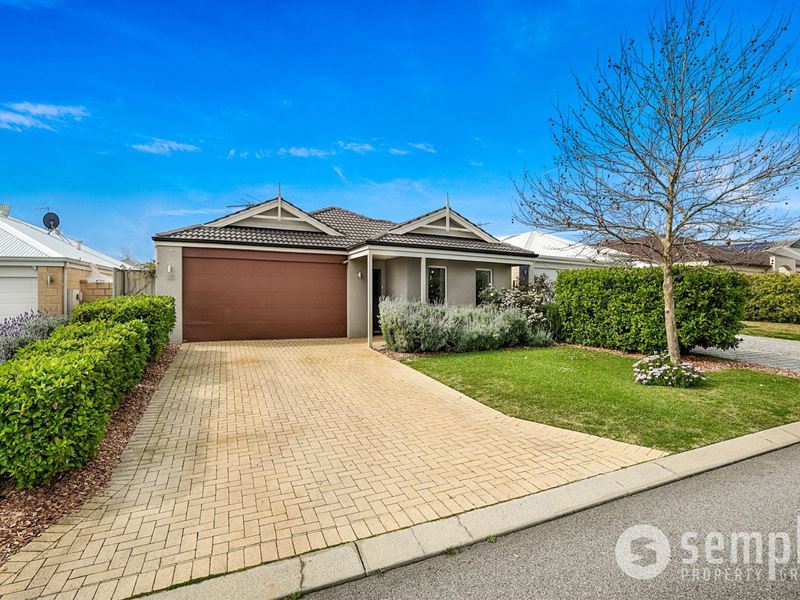 13 Descanso Loop, Aubin Grove WA 6164