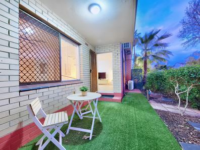 57/20 Ellerby Street, Glendalough WA 6016