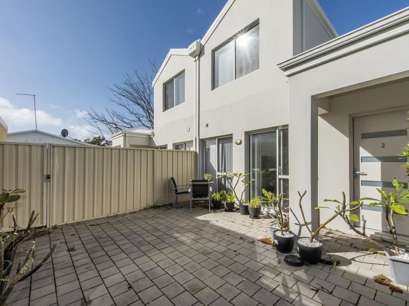 3/11 Eacott Street, Mandurah