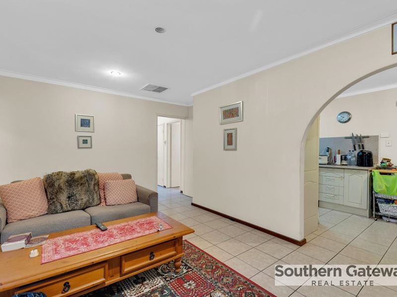 19 Galliers Avenue, Armadale