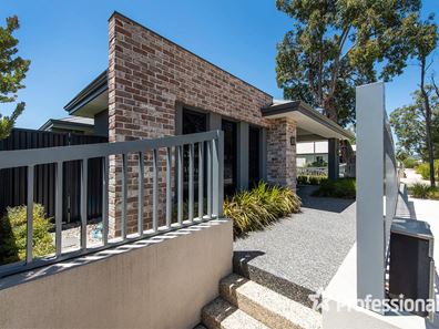 13 Northgate Promenade, Bushmead WA 6055