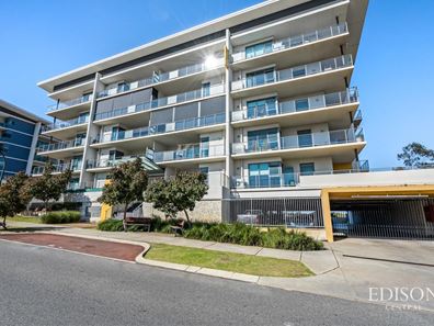 208/25 Malata Crescent, Success WA 6164