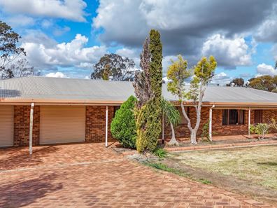 112 Goomalling  Road, Northam WA 6401