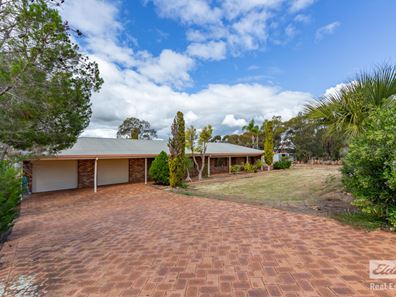 112 Goomalling  Road, Northam WA 6401