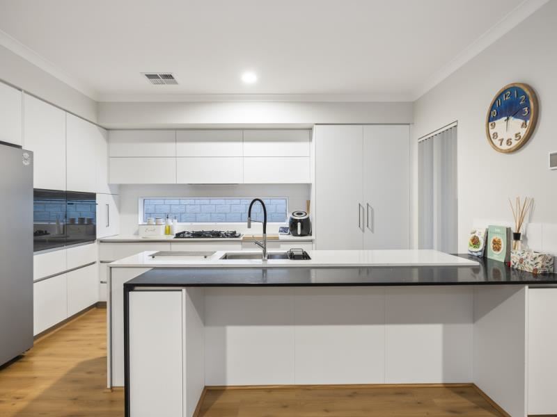 20 Lofter Way, Yanchep