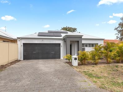 8 Peddie Place, Balga WA 6061