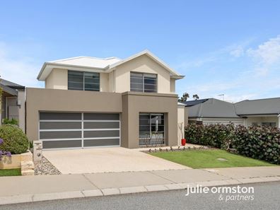 67 Panzano Circuit, Woodvale WA 6026