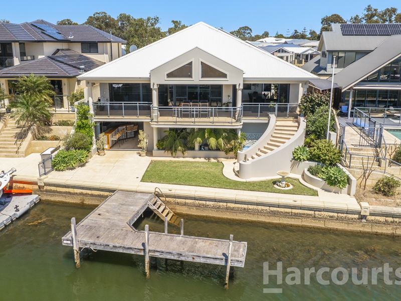 10 Leisure Way, Halls Head WA 6210