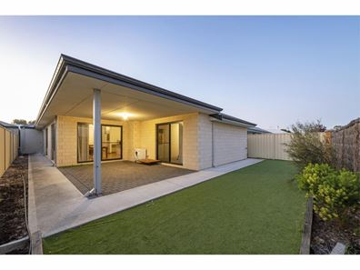 8 Cabot Close, Dunsborough WA 6281