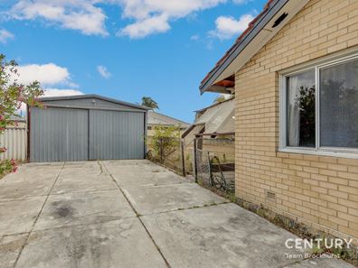 143 Third Avenue, Kelmscott WA 6111