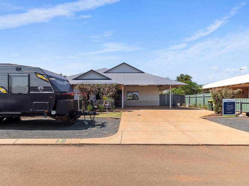 7 Mudlark Turn, Nickol WA 6714