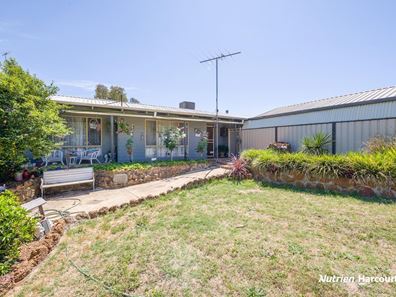 11 Ingleby Court, Gingin WA 6503