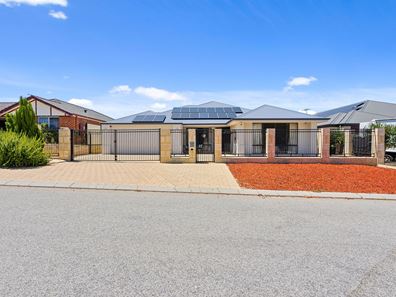 22 Grandoak Drive, Clarkson WA 6030