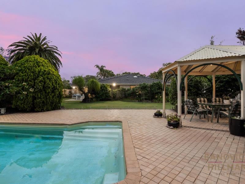 8 Tain Street, Applecross