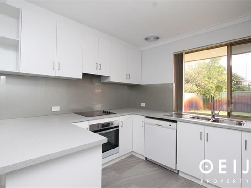 1/15 Piercy Way, Kardinya WA 6163