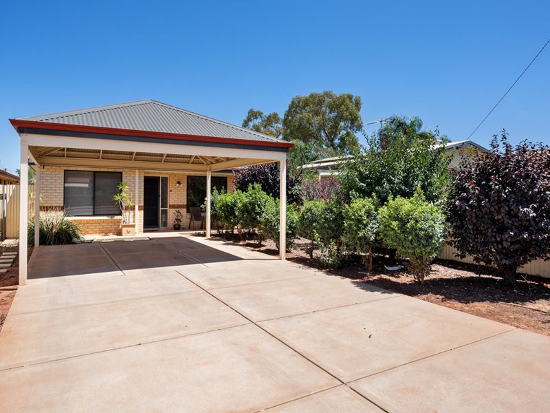 8A Whitlock Street, South Kalgoorlie WA 6430